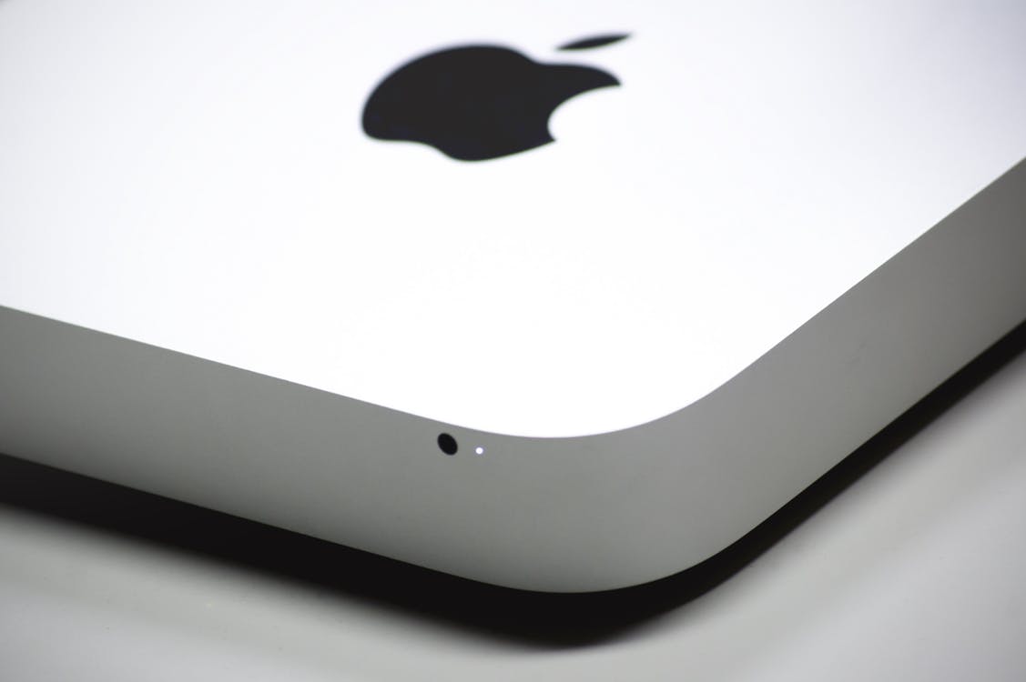 Apple logo spowalnianie telefonów
