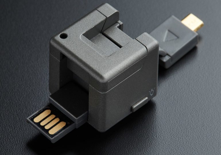 WonderCube czyli 8 gadżetów w 1